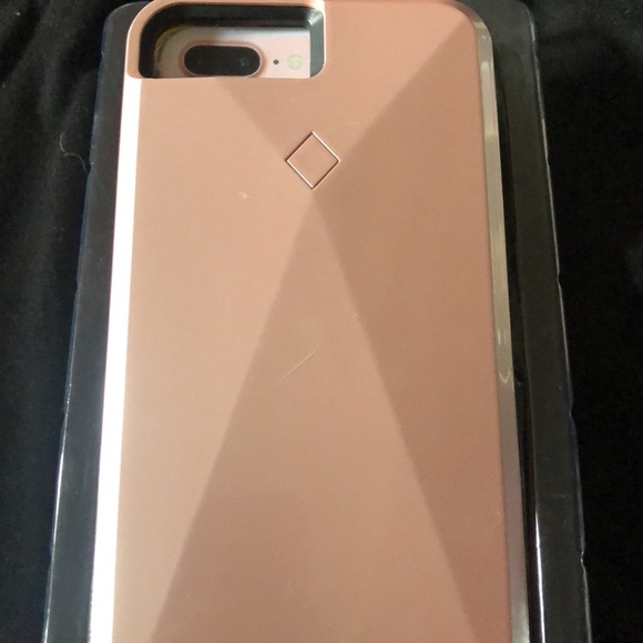 Incipio Light up Selfie Case for iPhone 7 Plus and 8 plus - Picture 4 of 4